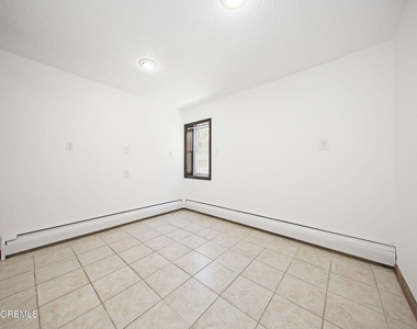 60 Matthews Street - Photo Thumbnail 18