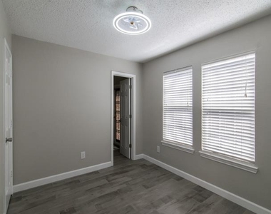 3142 Royal Gable Drive - Photo Thumbnail 26