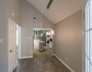 3142 Royal Gable Drive - Photo Thumbnail 15