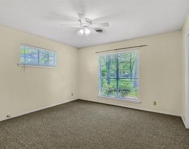 910 Kiowa Drive W - Photo Thumbnail 14