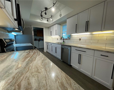 2255 54th Avenue - Photo Thumbnail 2