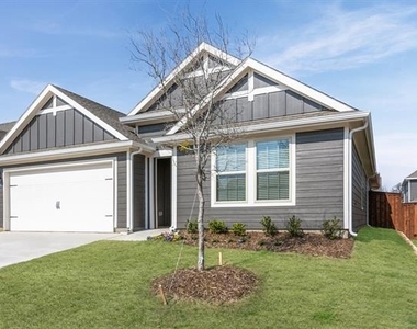 13197 Enclave Parkway - Photo Thumbnail 2