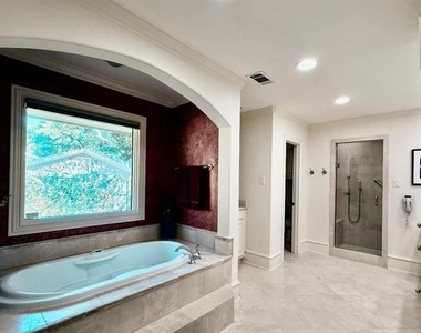 7141 Twin Tree Lane - Photo Thumbnail 9