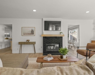 352 Paine Avenue - Photo Thumbnail 4