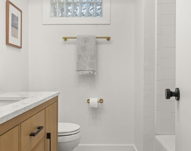 352 Paine Avenue - Photo Thumbnail 39