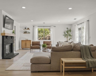 352 Paine Avenue - Photo Thumbnail 3