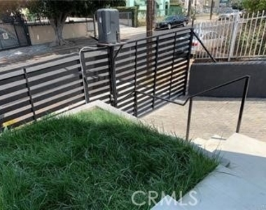 1143 Irolo - Photo Thumbnail 18