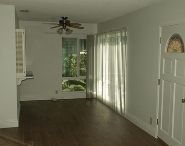 719 W Camino Real Avenue - Photo Thumbnail 5