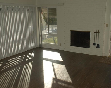 719 W Camino Real Avenue - Photo Thumbnail 11