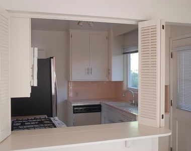 719 W Camino Real Avenue - Photo Thumbnail 2