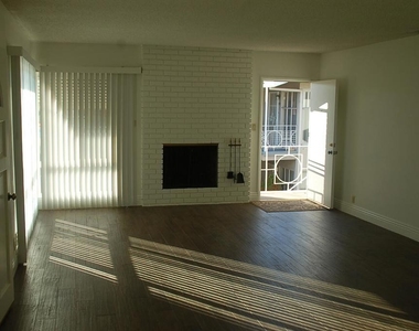 719 W Camino Real Avenue - Photo Thumbnail 4
