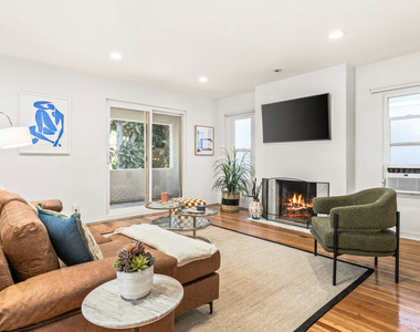 329 S Reeves Drive - Photo Thumbnail 3