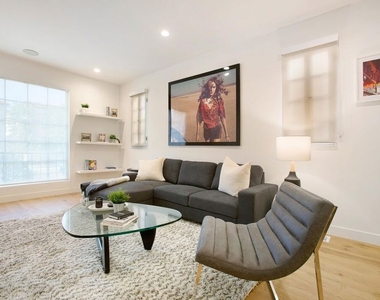418 N Stanley Avenue - Photo Thumbnail 29