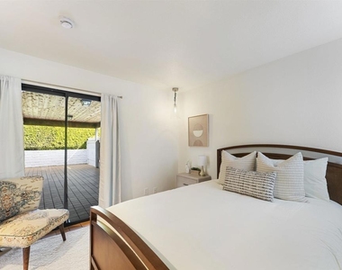 2435 Camino Del Mar - Photo Thumbnail 14