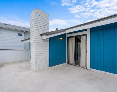 2435 Camino Del Mar - Photo Thumbnail 26