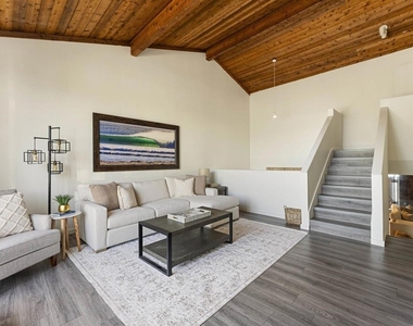 2435 Camino Del Mar - Photo Thumbnail 3