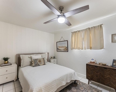 2435 Camino Del Mar - Photo Thumbnail 15