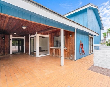2435 Camino Del Mar - Photo Thumbnail 28