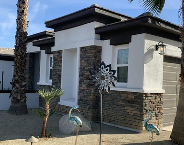 80445 Paria Way - Photo Thumbnail 2
