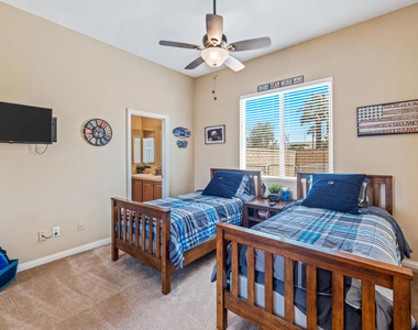 80445 Paria Way - Photo Thumbnail 12