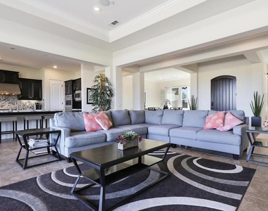 81600 Macbeth Street - Photo Thumbnail 2