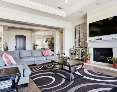 81600 Macbeth Street - Photo Thumbnail 3