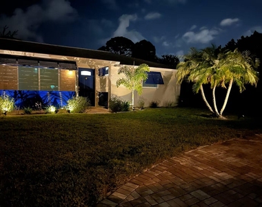 1519 Treemont Avenue - Photo Thumbnail 14