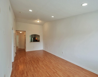 3504 Briar Bay Boulevard - Photo Thumbnail 3