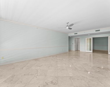 550 Se Mizner Boulevard - Photo Thumbnail 6