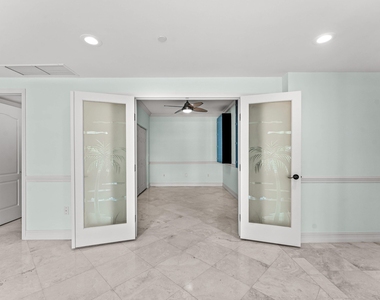 550 Se Mizner Boulevard - Photo Thumbnail 26