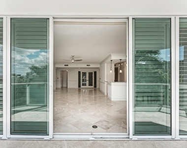 550 Se Mizner Boulevard - Photo Thumbnail 30