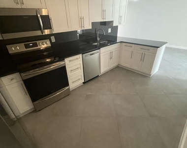 3355 Jaywood Terrace - Photo Thumbnail 22