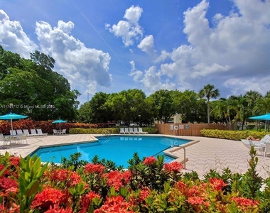 3355 Jaywood Terrace - Photo Thumbnail 7