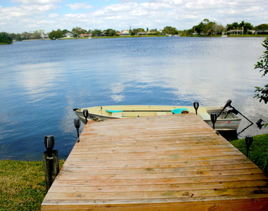 12744 Meadowbreeze Drive - Photo Thumbnail 3