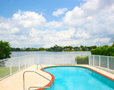 12744 Meadowbreeze Drive - Photo Thumbnail 23