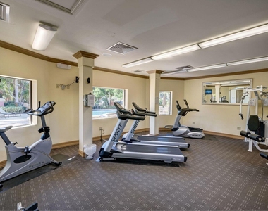 300 Uno Lago Drive - Photo Thumbnail 29