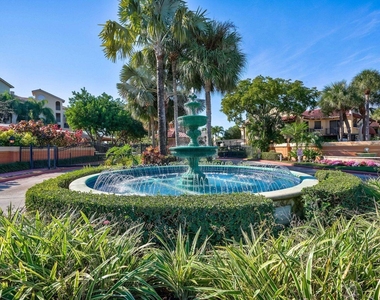300 Uno Lago Drive - Photo Thumbnail 26