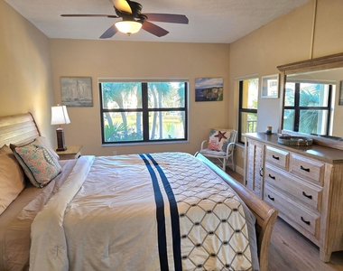 300 Uno Lago Drive - Photo Thumbnail 14