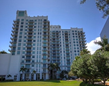 300 S Australian Avenue - Photo Thumbnail 19