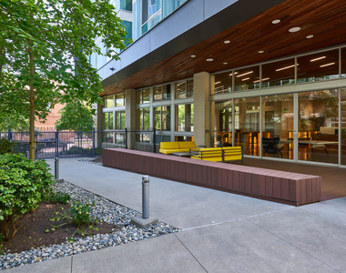 5398 Russell Ave Nw - Photo Thumbnail 31