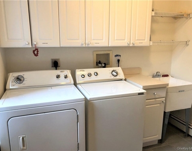 189 Fair Street - Photo Thumbnail 27