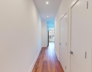 1312 King Street - Photo Thumbnail 17