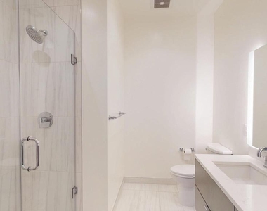 1312 King Street - Photo Thumbnail 14