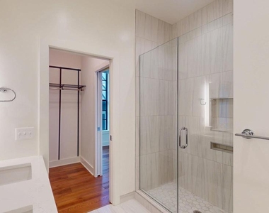 1312 King Street - Photo Thumbnail 13