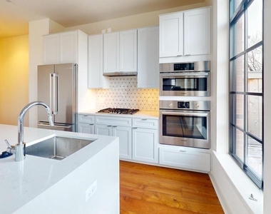 1312 King Street - Photo Thumbnail 2