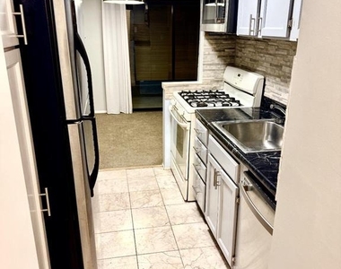 5 Suntop Court - Photo Thumbnail 9