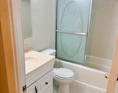 5 Suntop Court - Photo Thumbnail 5