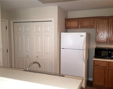21637 Boggy Ford Rd - Photo Thumbnail 4