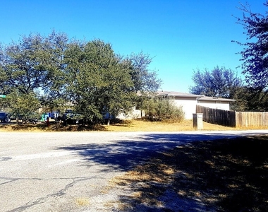 21637 Boggy Ford Rd - Photo Thumbnail 2