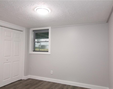 2187 Plantation Lane - Photo Thumbnail 14